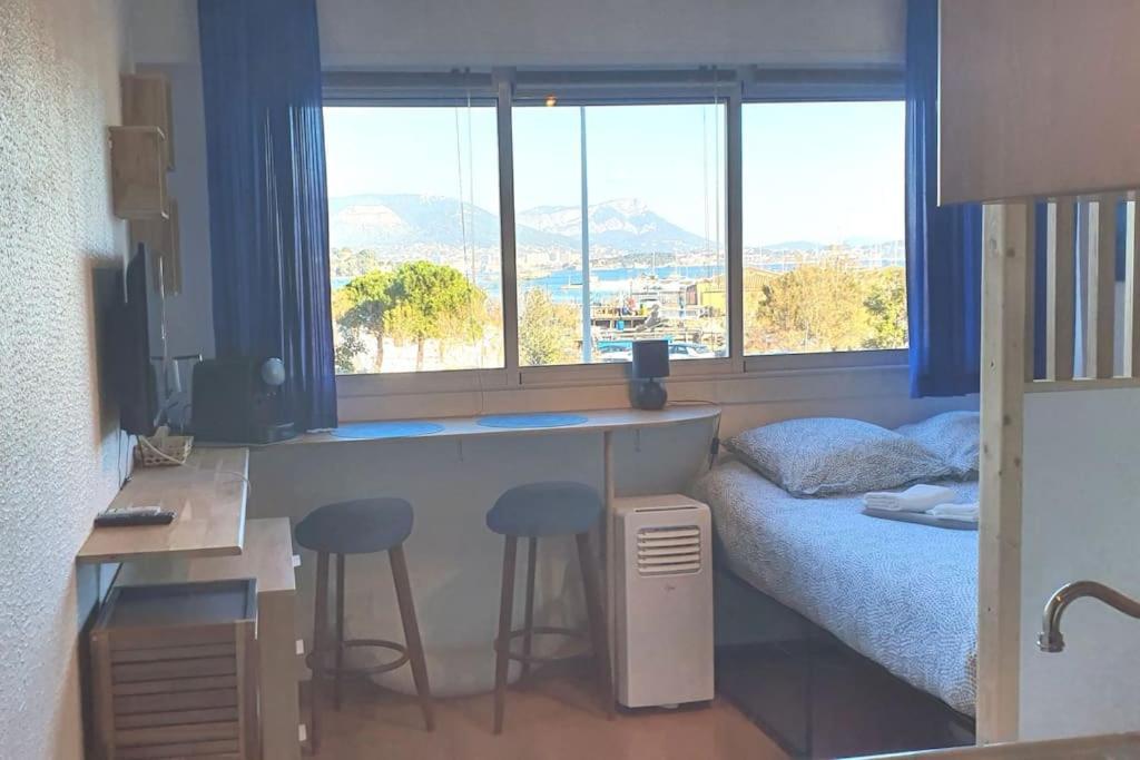 Vue Sur L'isthme A 2 Min. Arrivee H24 Apartment La Seyne-sur-Mer